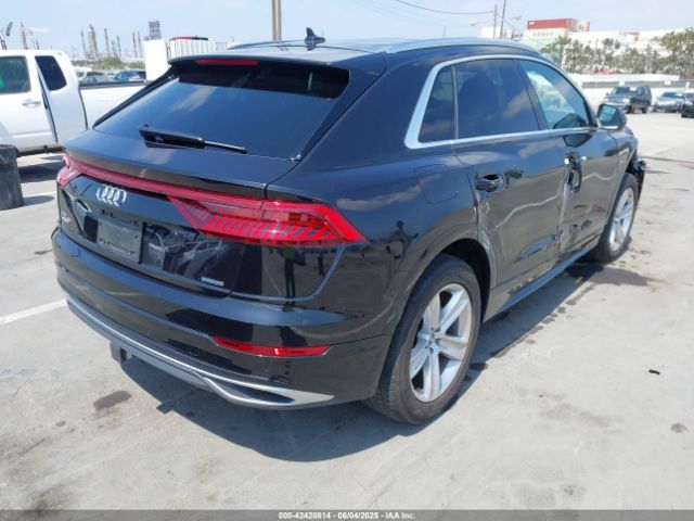 2019 AUDI Q8 WA1AVAF12KD010255 Photo 3
