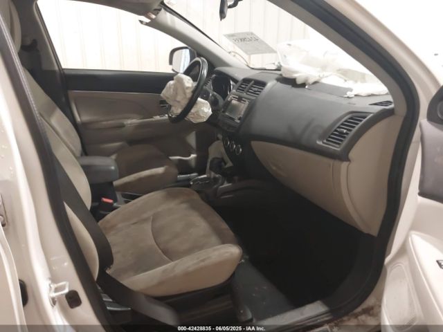 2016 MITSUBISHI OUTLANDER SPORT JA4AP3AW8GZ051914 Photo 4