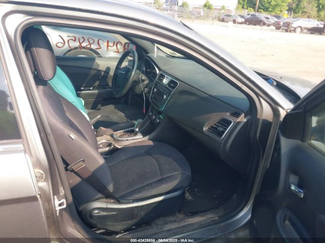 2013 CHRYSLER 200 1C3CCBAG5DN724419 Photo 4