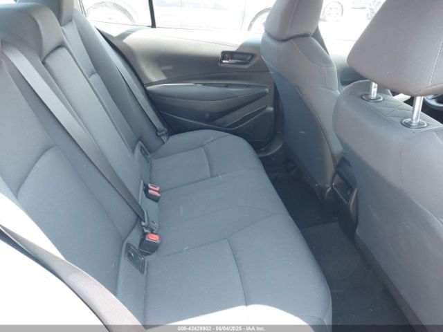 5YFEPMAE5NP342558 Toyota COROLLA LE