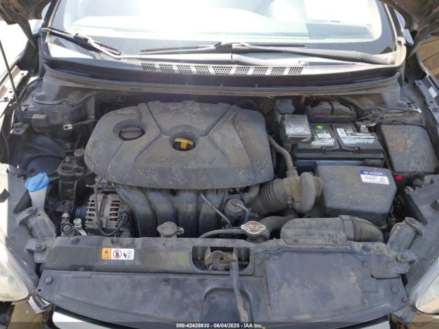 KMHDH4AE2GU646084 Hyundai ELANTRA SE