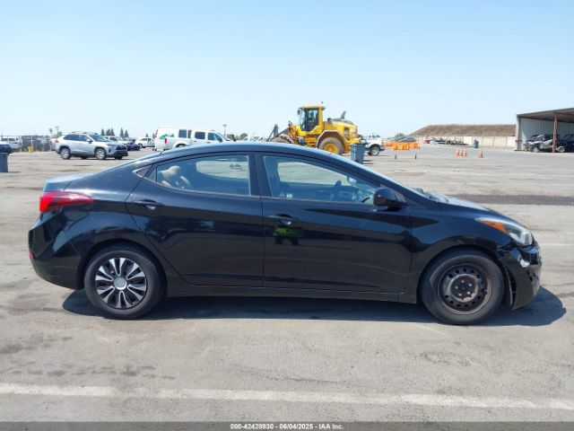 KMHDH4AE2GU646084 Hyundai ELANTRA SE
