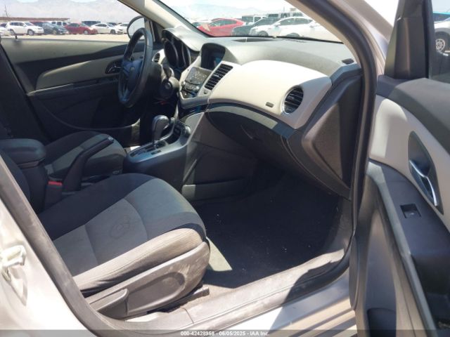 1G1PA5SH6E7448472 Chevrolet Cruze Ls Auto