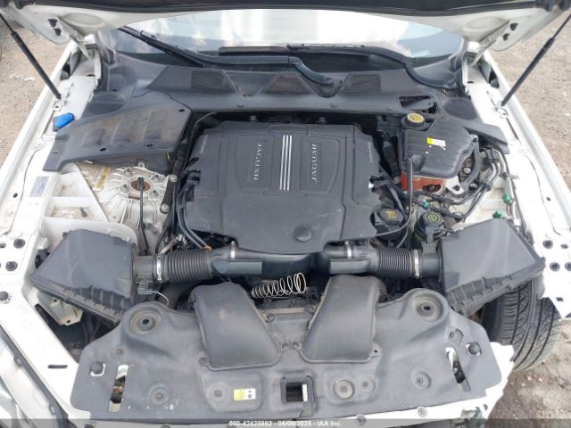 2016 JAGUAR XJ SAJWJ1CD6G8V95512 Photo 9