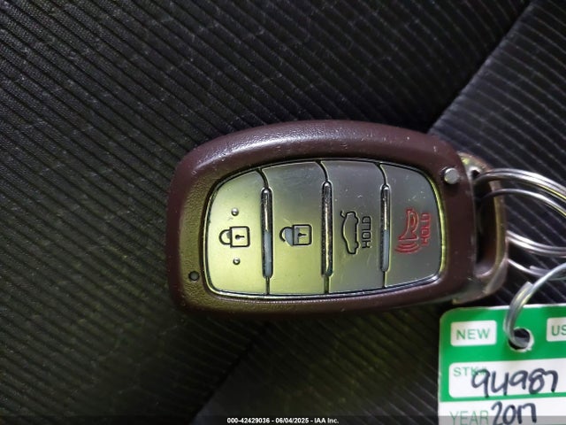 5NPD84LF8HH144363 Hyundai Elantra