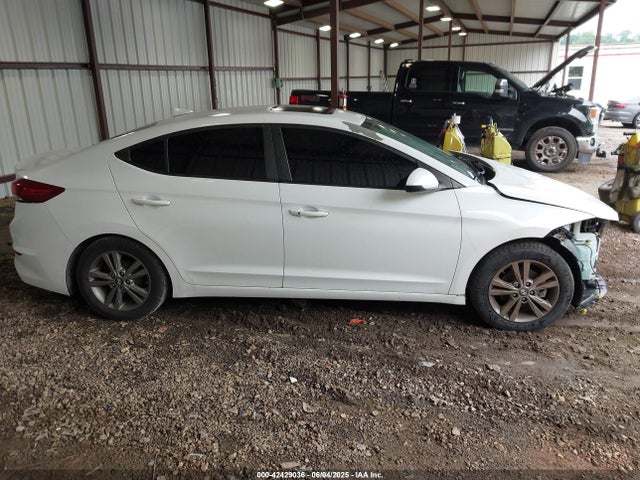 5NPD84LF8HH144363 Hyundai Elantra