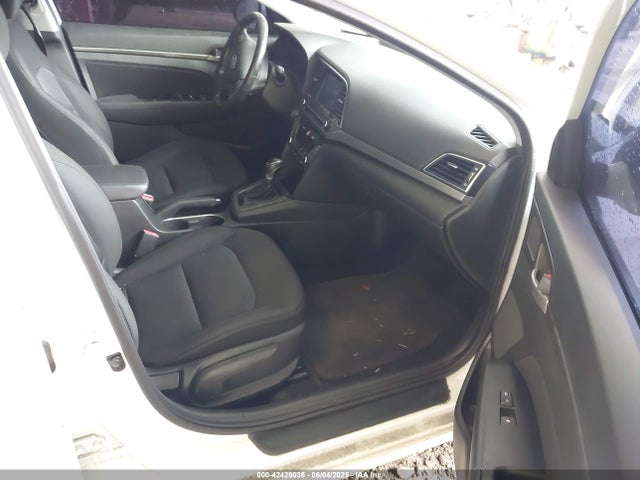 5NPD84LF8HH144363 Hyundai Elantra