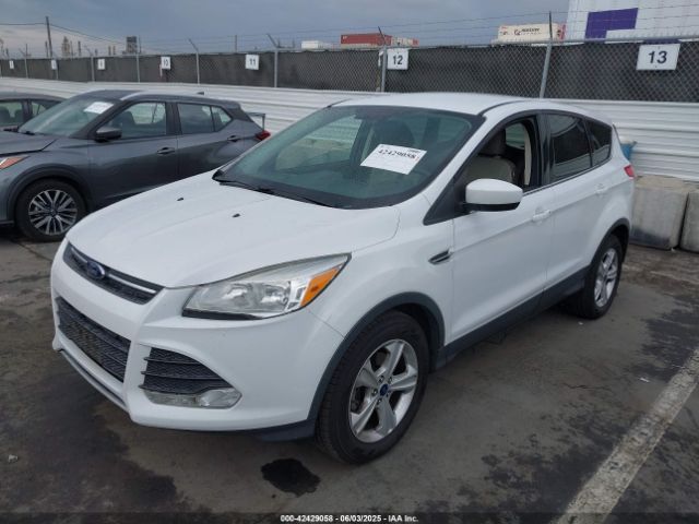 1FMCU0GX9GUB99648 Ford ESCAPE SE