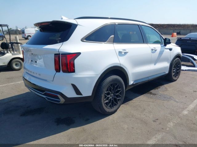2022 KIA SORENTO 5XYRH4LFXNG088838 Photo 3