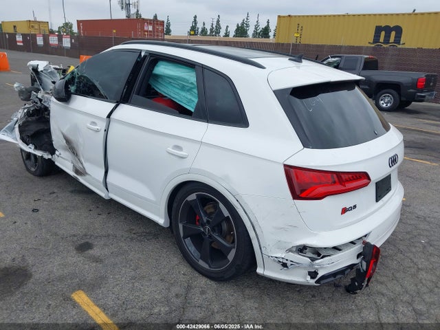 2019 AUDI SQ5 WA1C4AFY1K2012518 Photo 2
