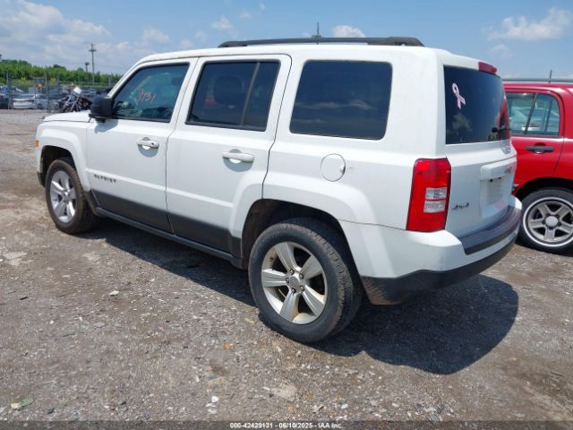 1C4NJRFBXGD782116 Jeep Patriot Latitude