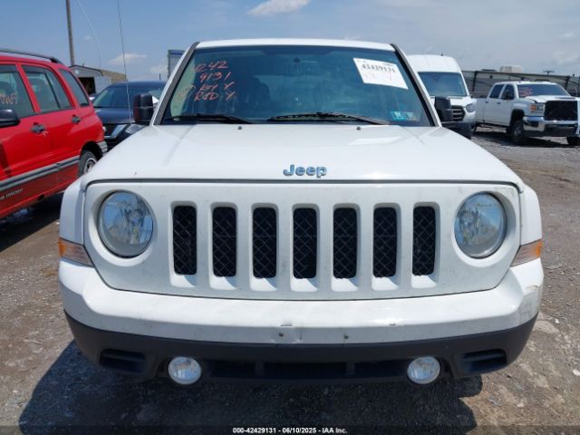 1C4NJRFBXGD782116 Jeep Patriot Latitude