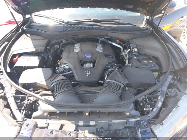 ZN661YUM7NX389090 Maserati m156e
