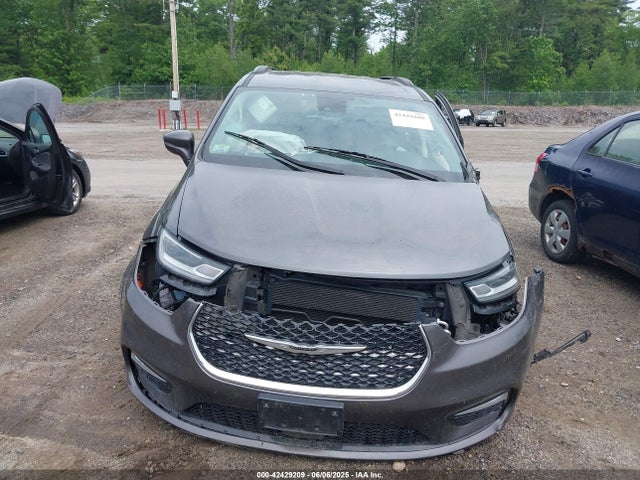 2C4RC1BG3NR142631 Chrysler Pacifica