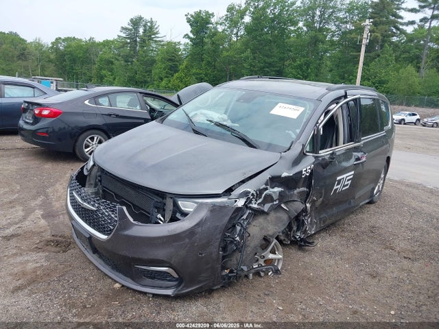 2C4RC1BG3NR142631 Chrysler Pacifica