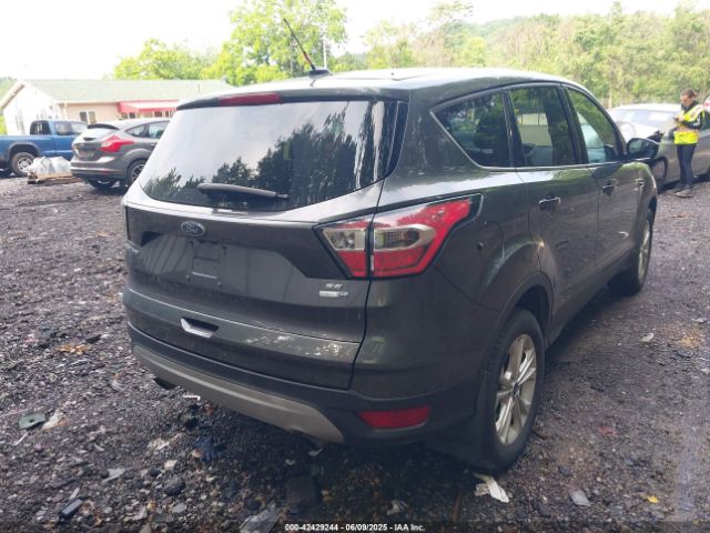1FMCU9GD9HUD50578 Ford ESCAPE SE