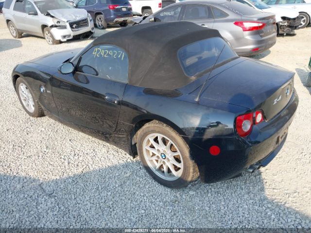2005 BMW Z4 4USBT33535LS54102 Photo 2