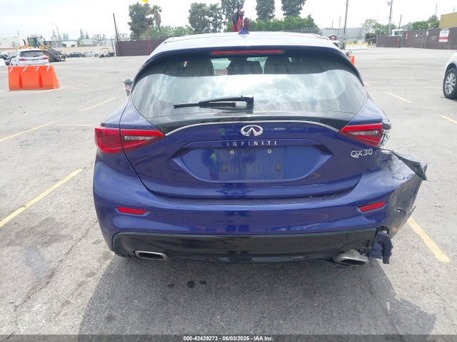 Infiniti m27020 2018 SJKCH5CP2JA056994 Image 16