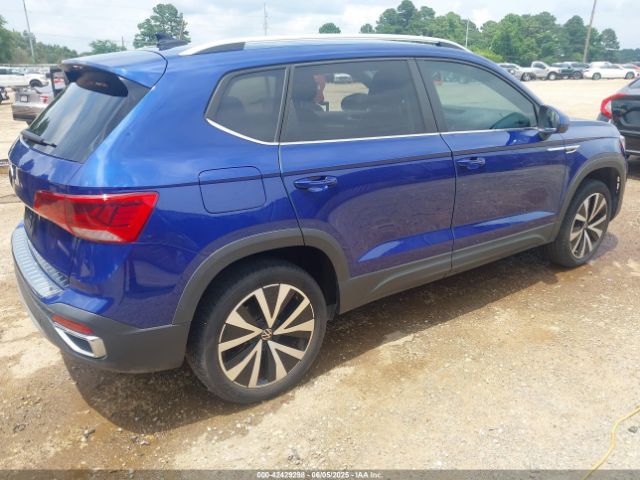 2022 VOLKSWAGEN TAOS 3VVRX7B20NM044452 Photo 3