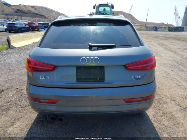 WA1EFCFS1GR016674 Audi Q3 2.0t Premium Plus