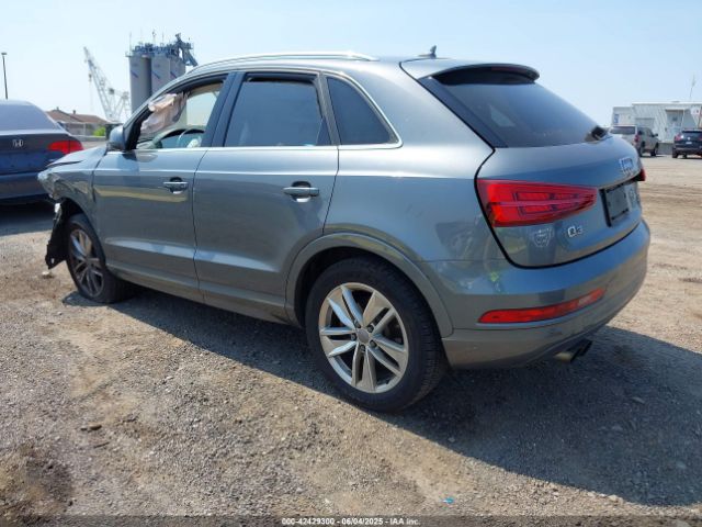 WA1EFCFS1GR016674 Audi Q3 2.0t Premium Plus