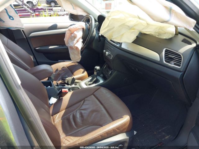 WA1EFCFS1GR016674 Audi Q3 2.0t Premium Plus