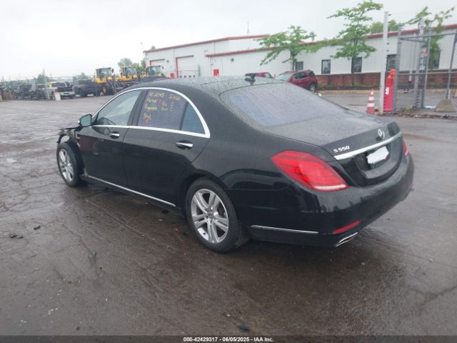 2017 MERCEDES-BENZ S 550 WDDUG8CB9HA308479 Photo 2
