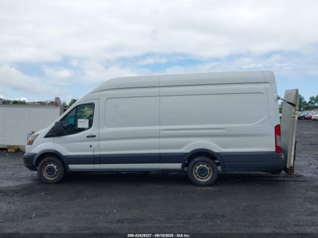 1FTBW3XG0HKB45325 Ford Transit T-350