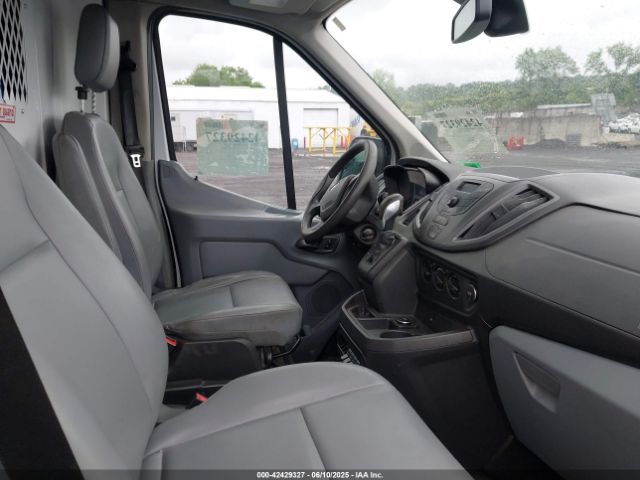 1FTBW3XG0HKB45325 Ford Transit T-350