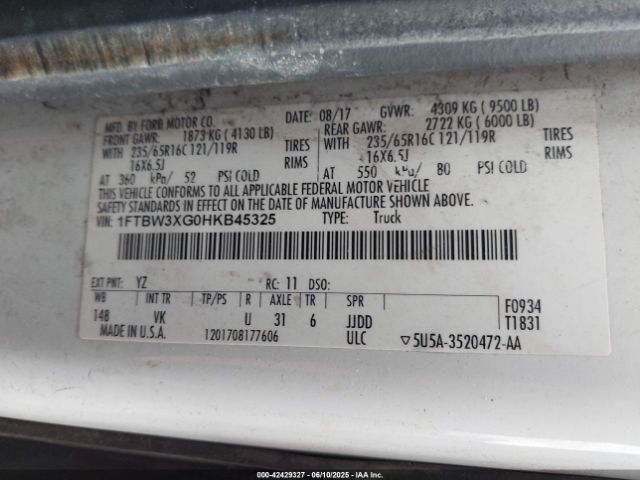 1FTBW3XG0HKB45325 Ford Transit T-350