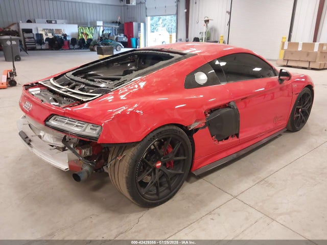 Audi 2017 2017 WUAEAAFX2H7901938 Image 4