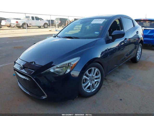 3MYDLBYV1JY308453 Toyota p5v