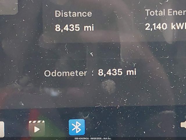 5YJ3E1EB9RF835057 Tesla MODEL 3