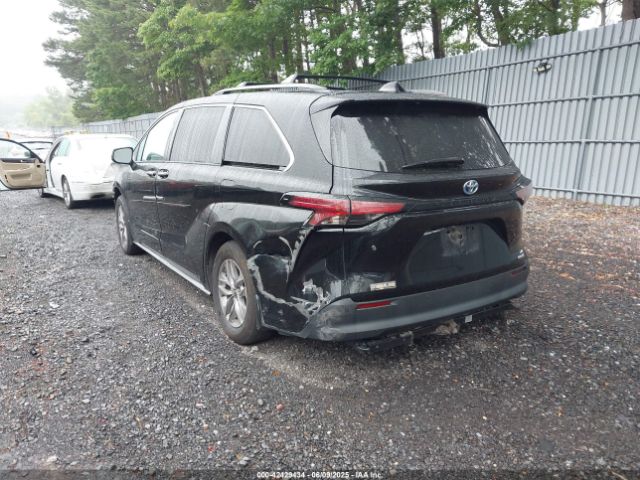 2022 TOYOTA SIENNA 5TDJRKEC0NS089565 Photo 2