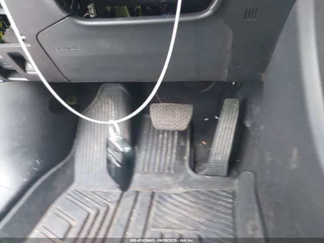 5TDKDRAH3RS543441 Toyota Highlander Xle