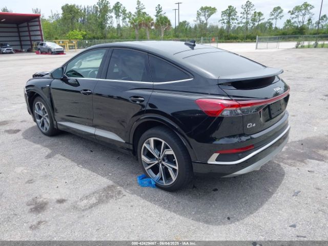 2024 AUDI Q4 SPORTBACK E-TRON WA12UBFZ5RP084278 Photo 2