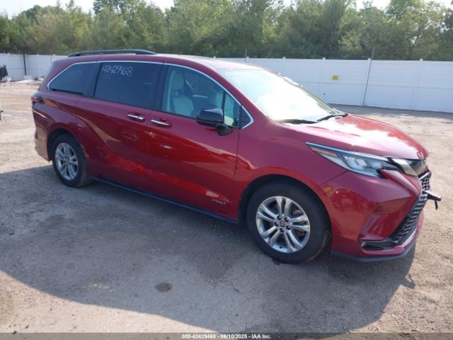 2021 TOYOTA SIENNA 5TDDSKFCXMS018792