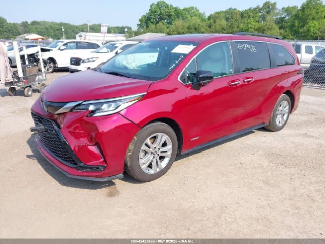 2021 TOYOTA SIENNA 5TDDSKFCXMS018792 Photo 1