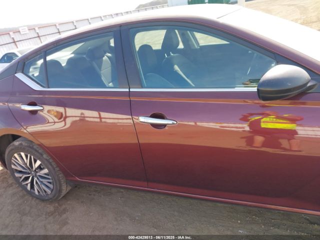 1N4BL4DW1RN418661 Nissan Altima Sv Intelligent Awd