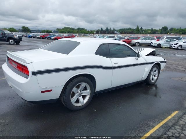 2013 DODGE CHALLENGER 2C3CDYAG3DH724007 Photo 3