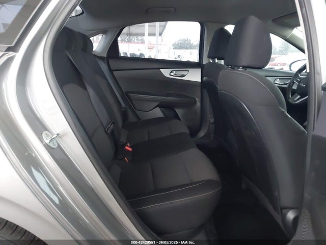 3KPF24AD1NE449277 KIA mpi nu