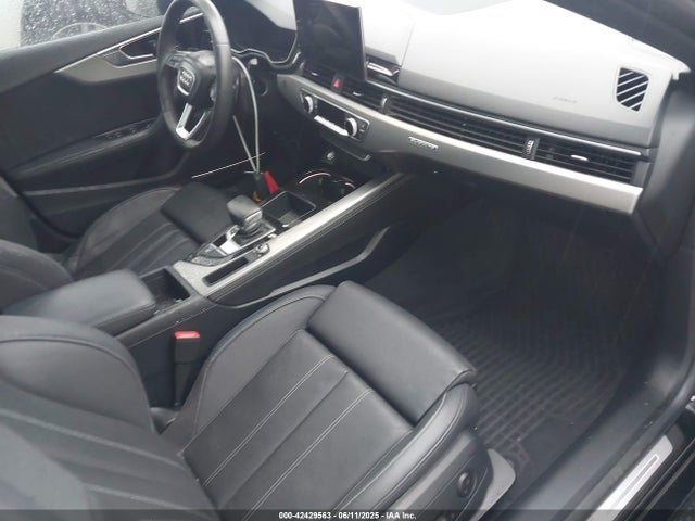 2021 AUDI A5 SPORTBACK WAUEACF53MA019730 Photo 4