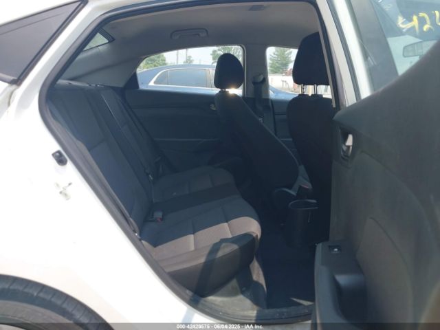 3KPC24A34KE052121 Hyundai ACCENT SE