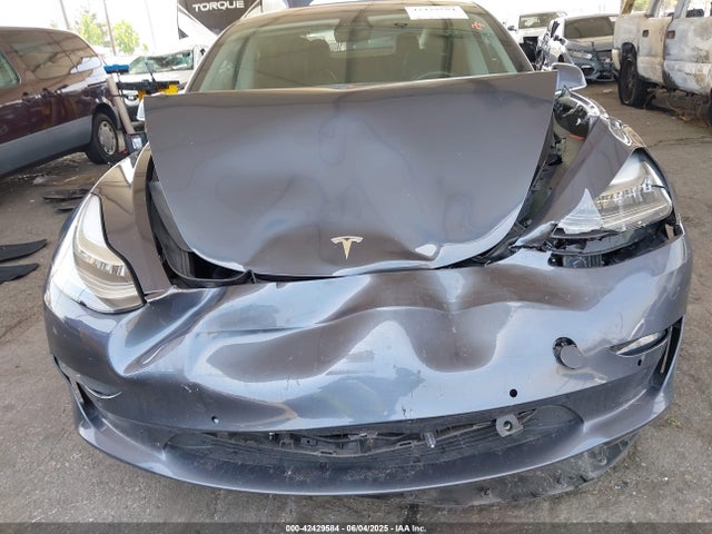2018 TESLA MODEL 3 5YJ3E1EA7JF021792 Photo 5