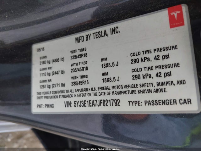 2018 TESLA MODEL 3 5YJ3E1EA7JF021792 Photo 8