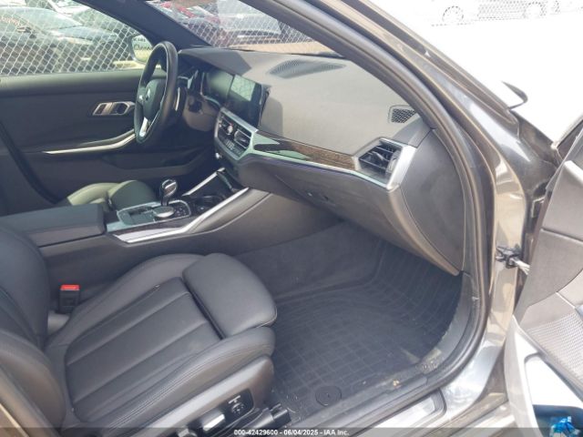 2020 BMW 330I 3MW5R7J02L8B26628 Photo 4