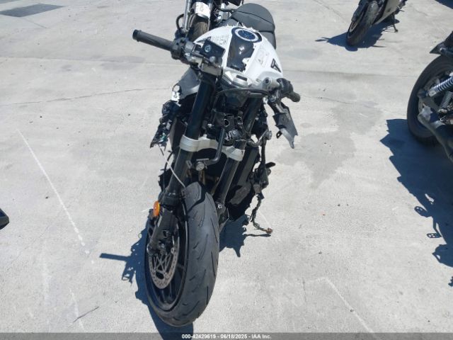 2025 TRIUMPH MOTORCYCLE DAYTONA SMTL23UF1STBY5382 Photo 4