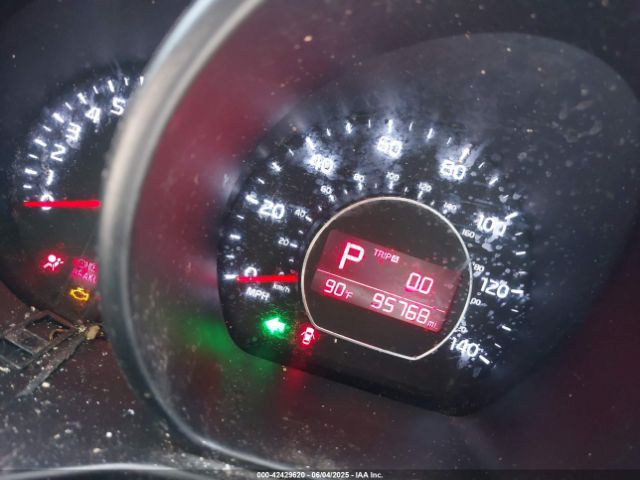 KNDJP3A57J7904559 KIA g