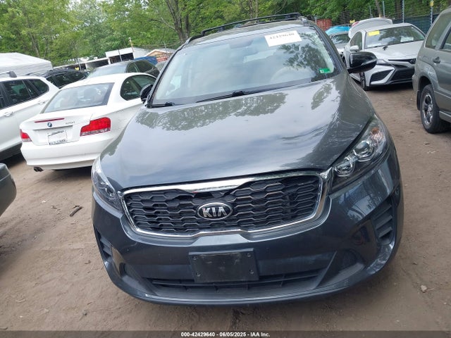 5XYPGDA56KG603088 KIA Sorento 3.3l S