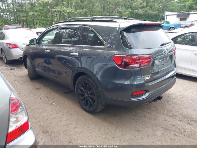 5XYPGDA56KG603088 KIA Sorento 3.3l S